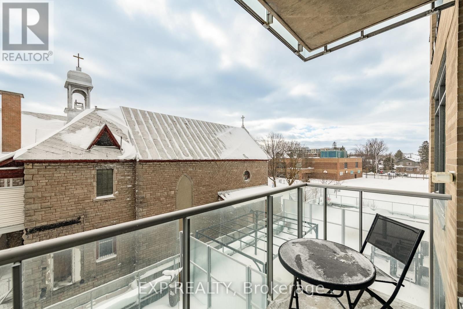 












303 - 108 RICHMOND ROAD

,
Ottawa,




Ontario
K1Z0B3

