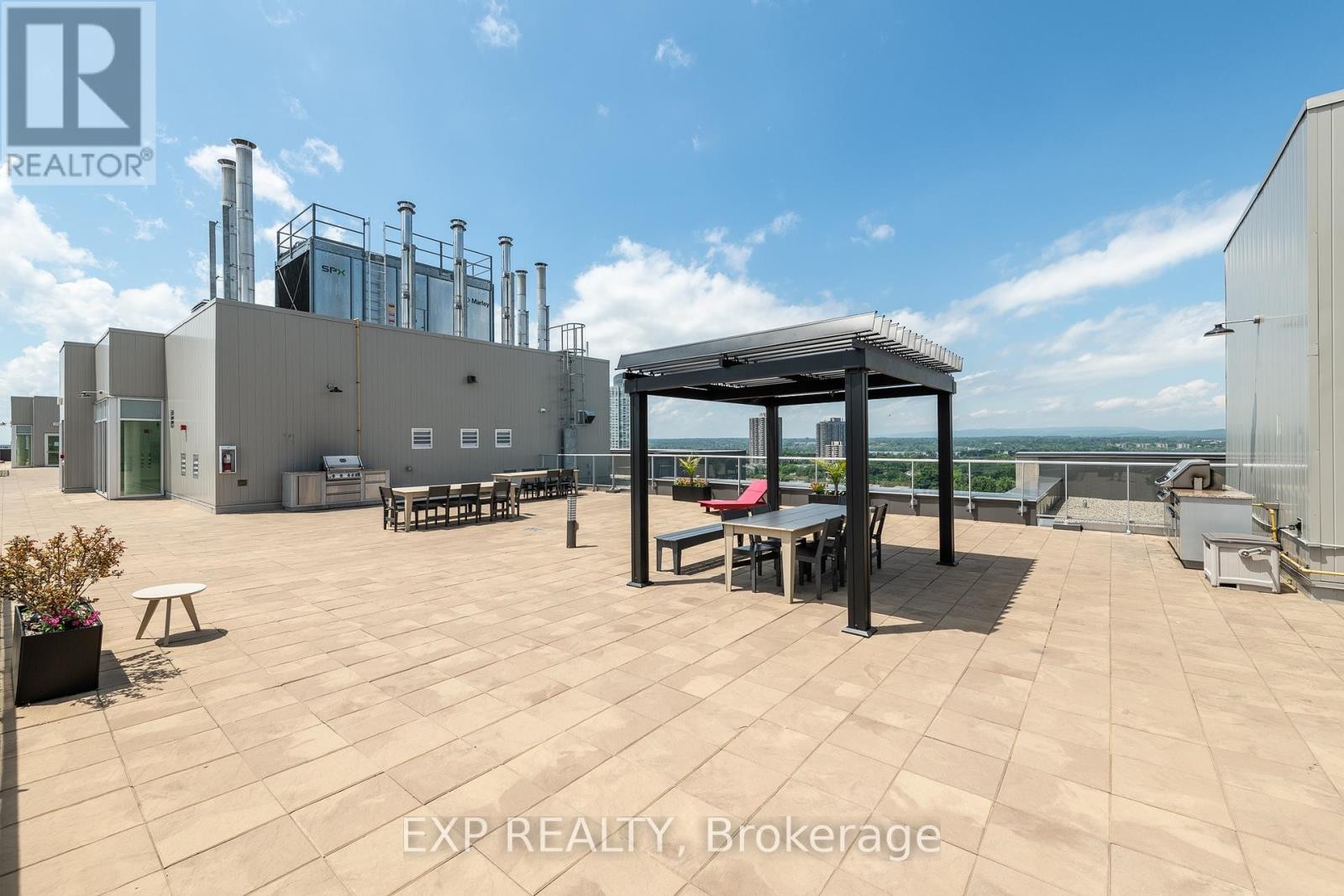 












303 - 108 RICHMOND ROAD

,
Ottawa,




Ontario
K1Z0B3


