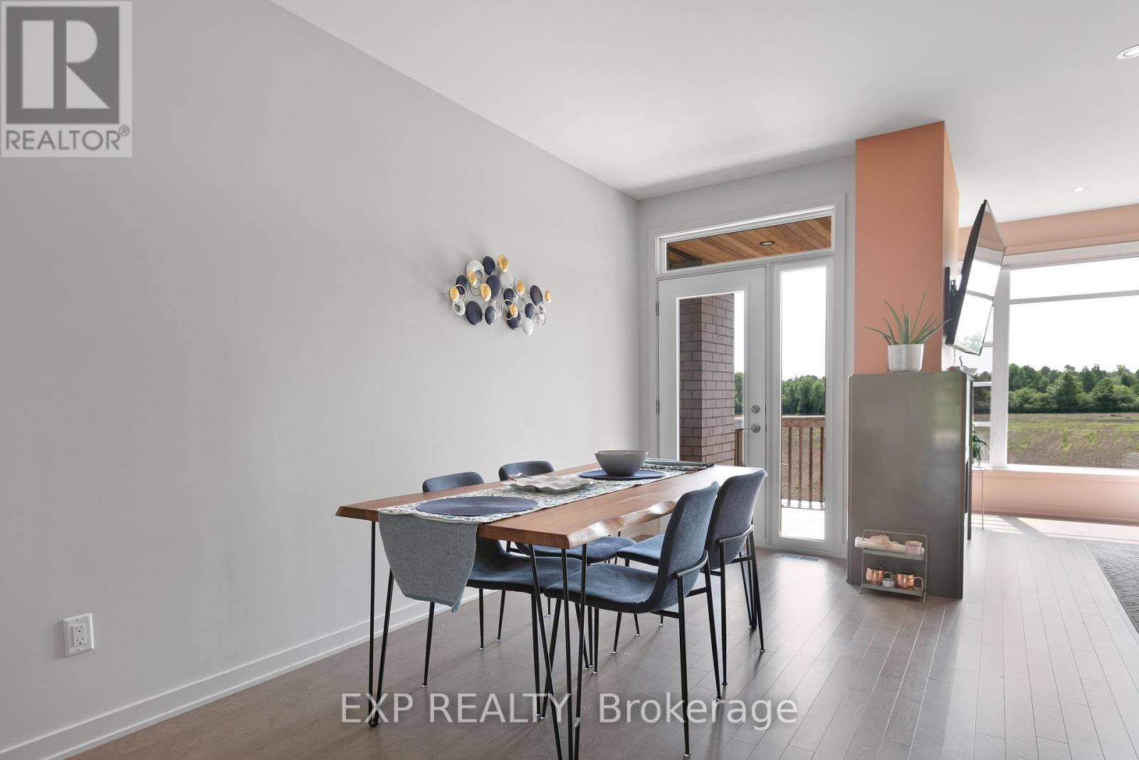 












244 SHUTTLEWORTH DRIVE

,
Ottawa,




Ontario
K1T0T4

