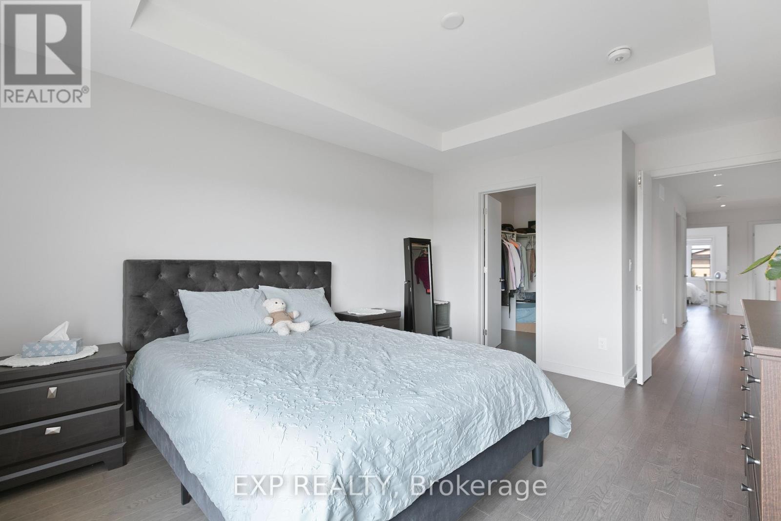 












244 SHUTTLEWORTH DRIVE

,
Ottawa,




Ontario
K1T0T4

