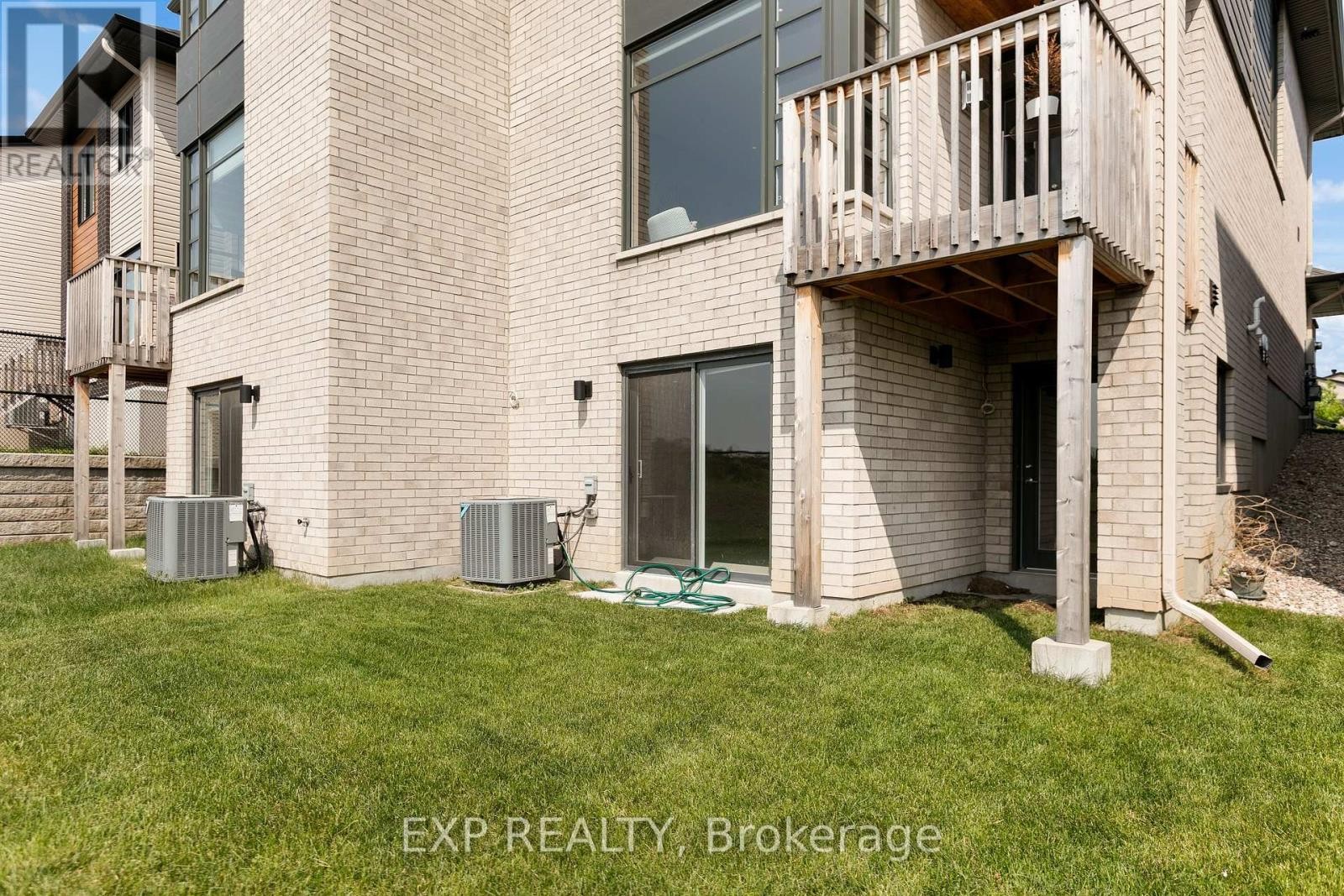 












244 SHUTTLEWORTH DRIVE

,
Ottawa,




Ontario
K1T0T4

