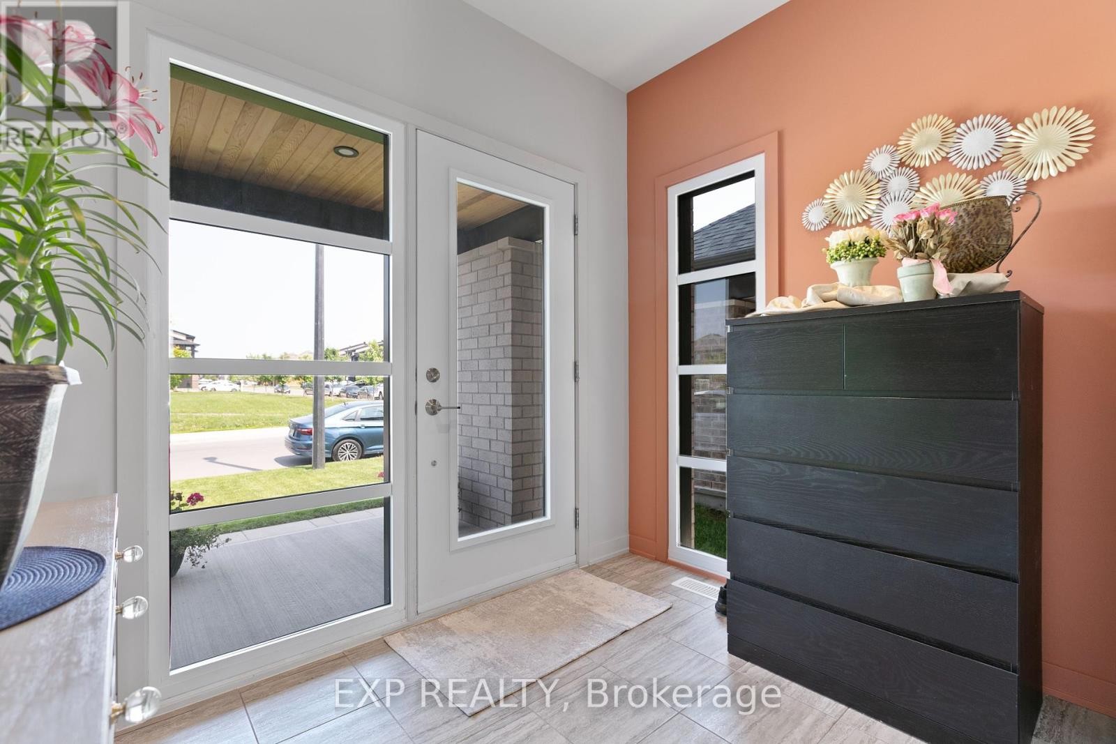 












244 SHUTTLEWORTH DRIVE

,
Ottawa,




Ontario
K1T0T4

