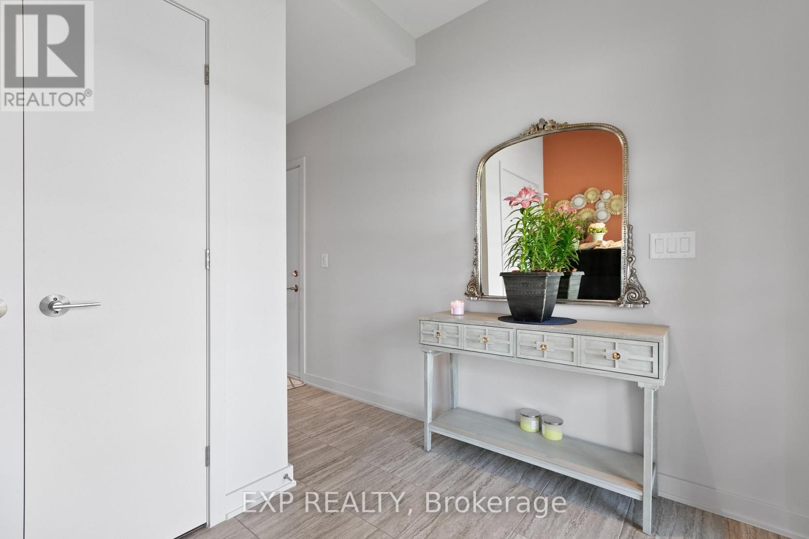 












244 SHUTTLEWORTH DRIVE

,
Ottawa,




Ontario
K1T0T4

