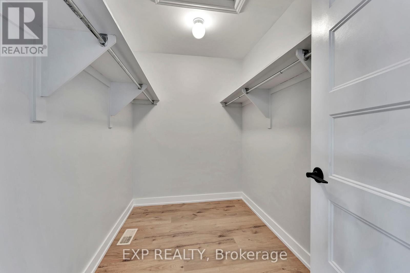 












227 TERRAPIN TERRACE

,
Ottawa,




Ontario
K4A0A6

