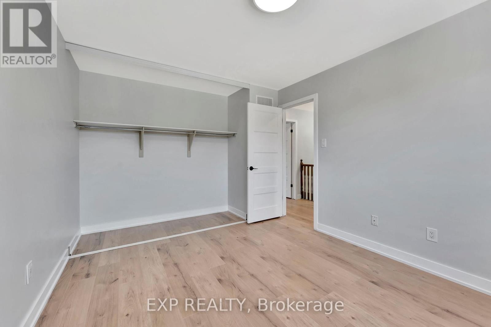 












227 TERRAPIN TERRACE

,
Ottawa,




Ontario
K4A0A6

