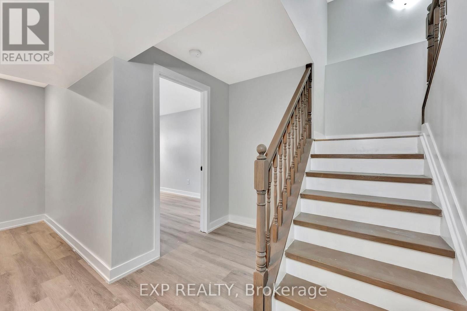 












227 TERRAPIN TERRACE

,
Ottawa,




Ontario
K4A0A6

