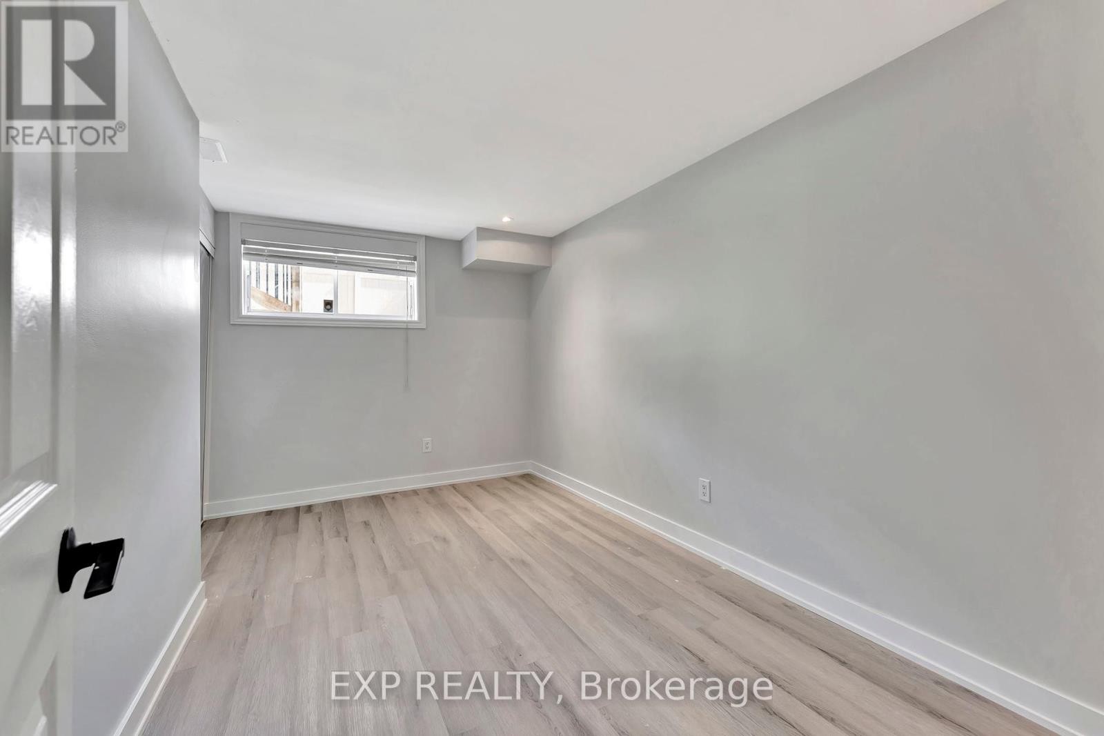 












227 TERRAPIN TERRACE

,
Ottawa,




Ontario
K4A0A6

