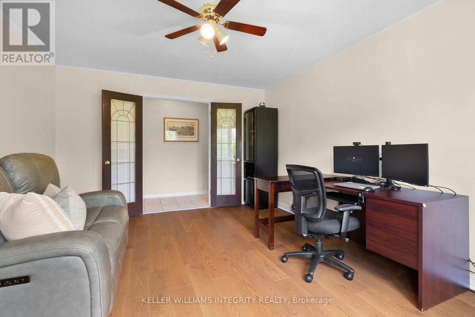












22 MARCHBROOK CIRCLE

,
Ottawa,




Ontario
K2W1A1

