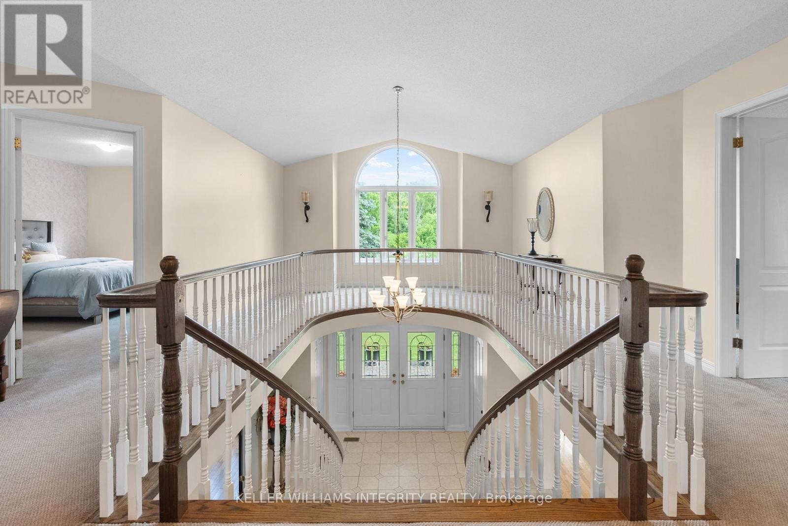












22 MARCHBROOK CIRCLE

,
Ottawa,




Ontario
K2W1A1

