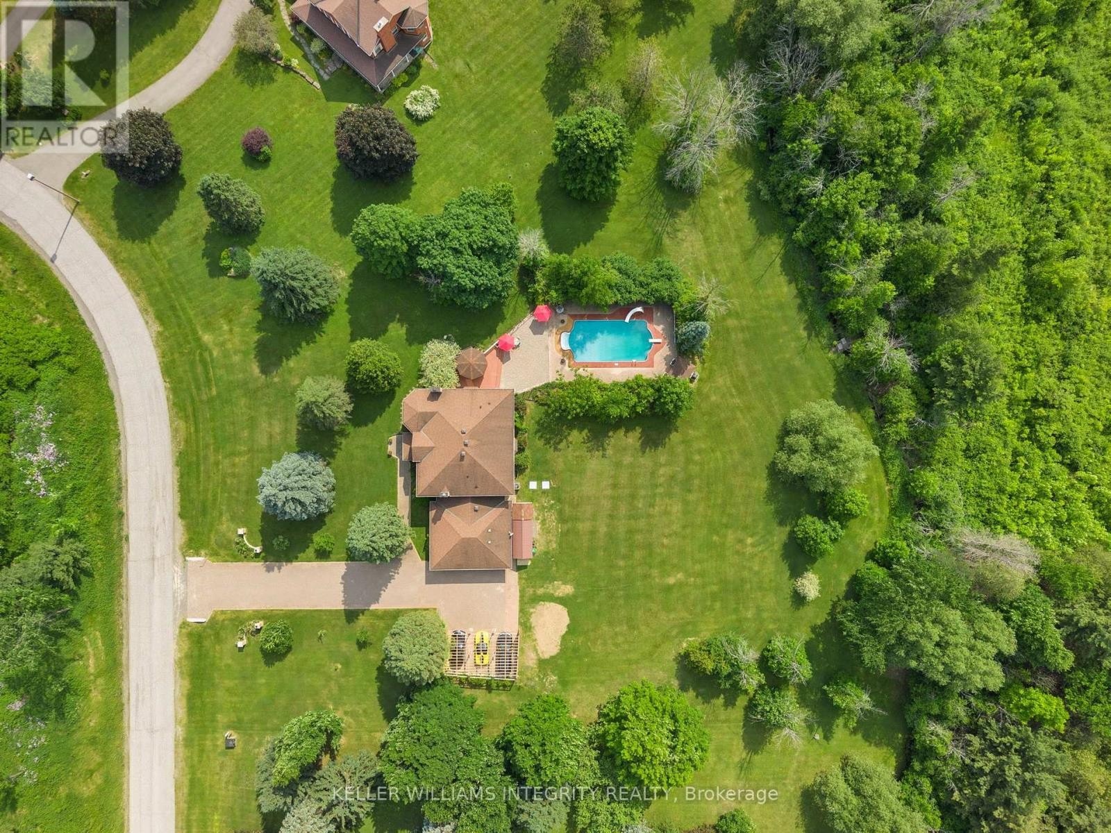 












22 MARCHBROOK CIRCLE

,
Ottawa,




Ontario
K2W1A1


