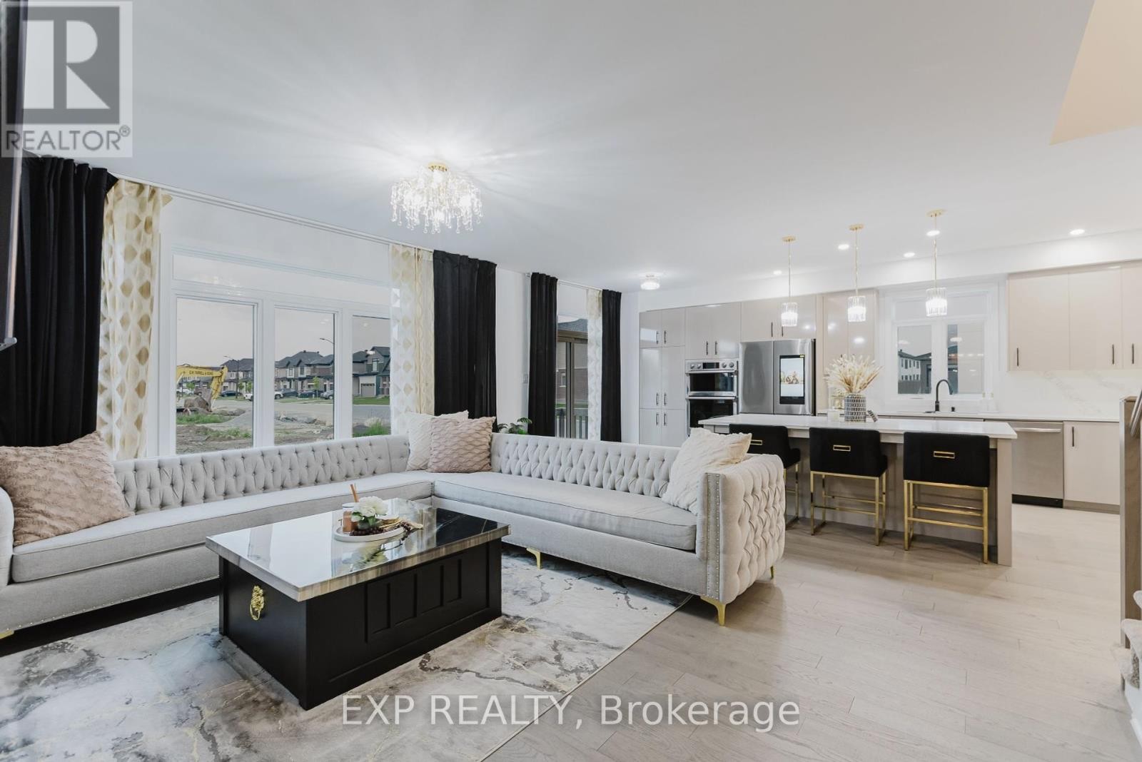 












900 DUXBURY LANE

,
Ottawa,




Ontario
K4M0M3

