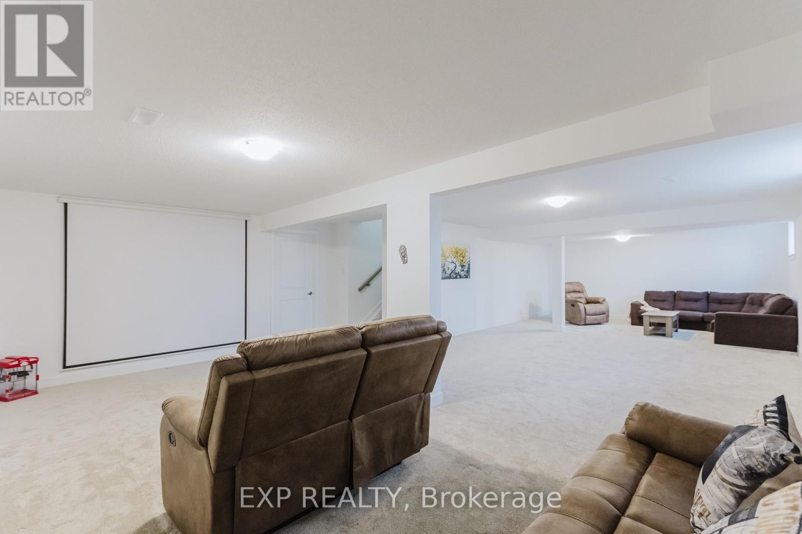 












900 DUXBURY LANE

,
Ottawa,




Ontario
K4M0M3

