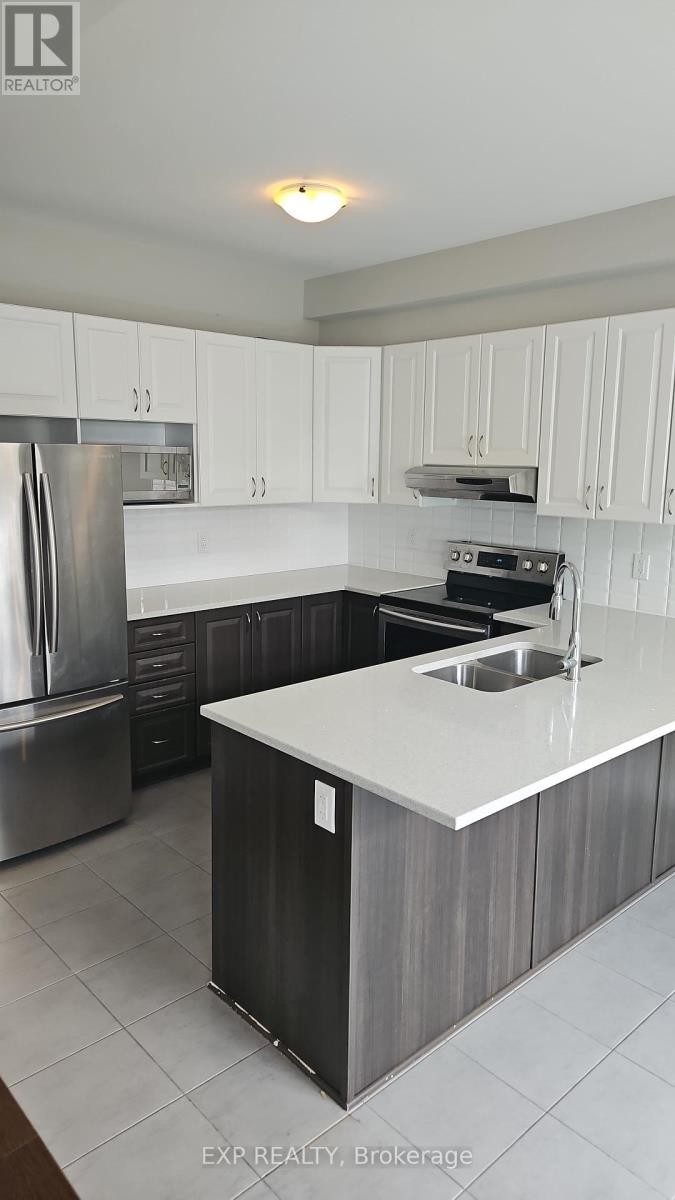 












39 KNOCKADERRY CRESCENT

,
Ottawa,




Ontario
K2J6H2

