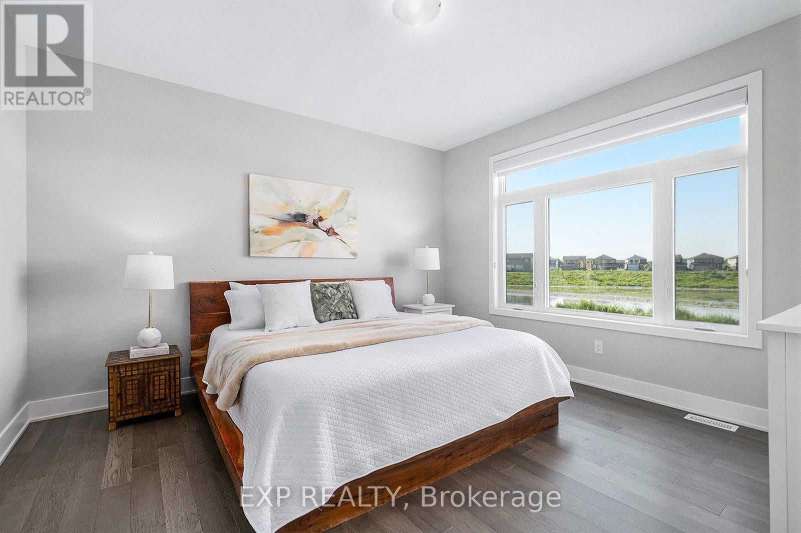 












400 CENTRAL PARK BOULEVARD

,
Russell,




Ontario
K4R0C6

