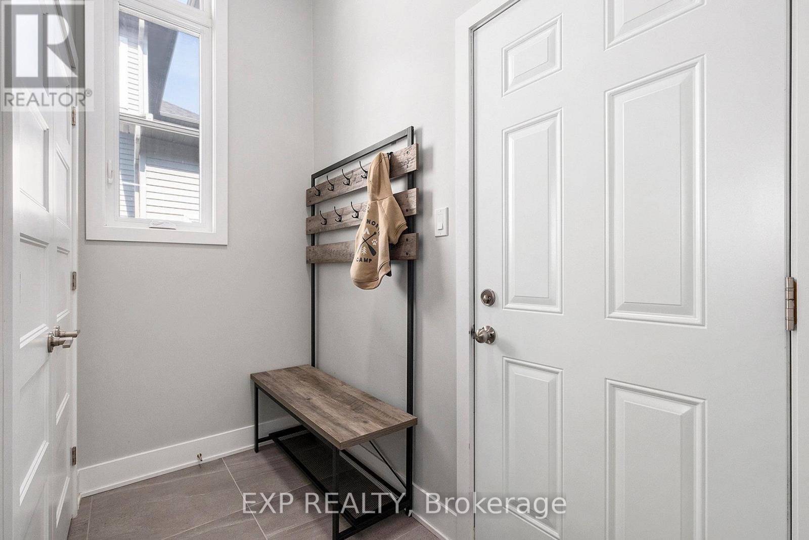 












400 CENTRAL PARK BOULEVARD

,
Russell,




Ontario
K4R0C6

