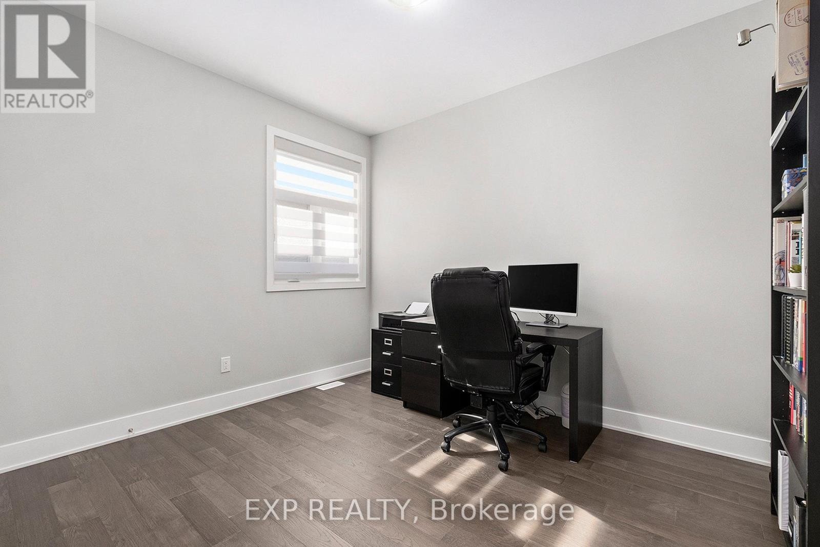 












400 CENTRAL PARK BOULEVARD

,
Russell,




Ontario
K4R0C6

