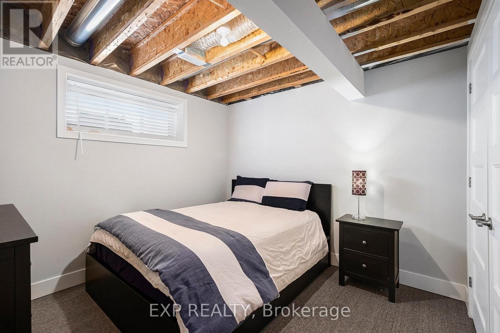 












400 CENTRAL PARK BOULEVARD

,
Russell,




Ontario
K4R0C6

