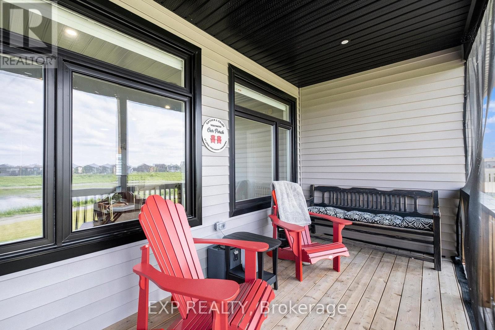












400 CENTRAL PARK BOULEVARD

,
Russell,




Ontario
K4R0C6

