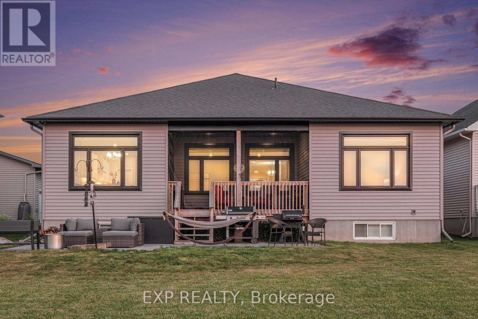 












400 CENTRAL PARK BOULEVARD

,
Russell,




Ontario
K4R0C6

