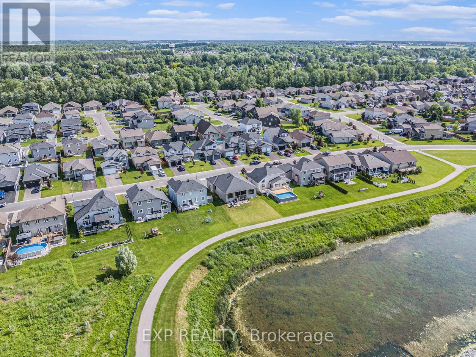 












400 CENTRAL PARK BOULEVARD

,
Russell,




Ontario
K4R0C6

