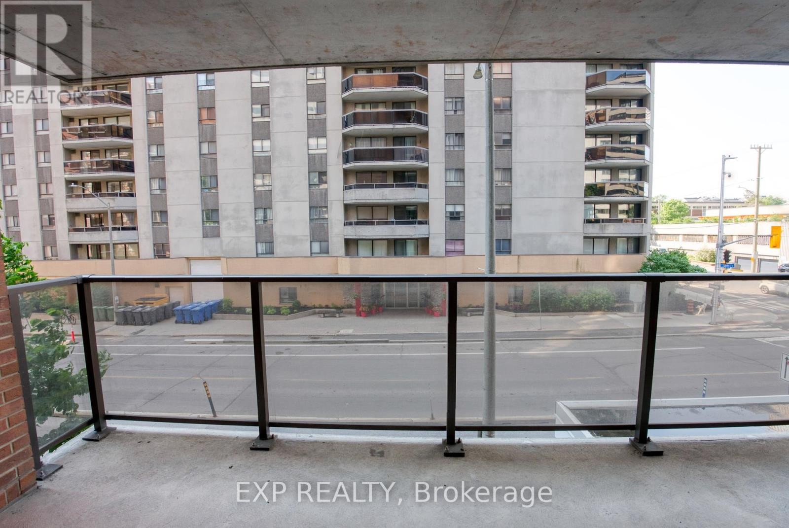 












204 - 475 LAURIER AVENUE W

,
Ottawa,




Ontario
K1R7X1

