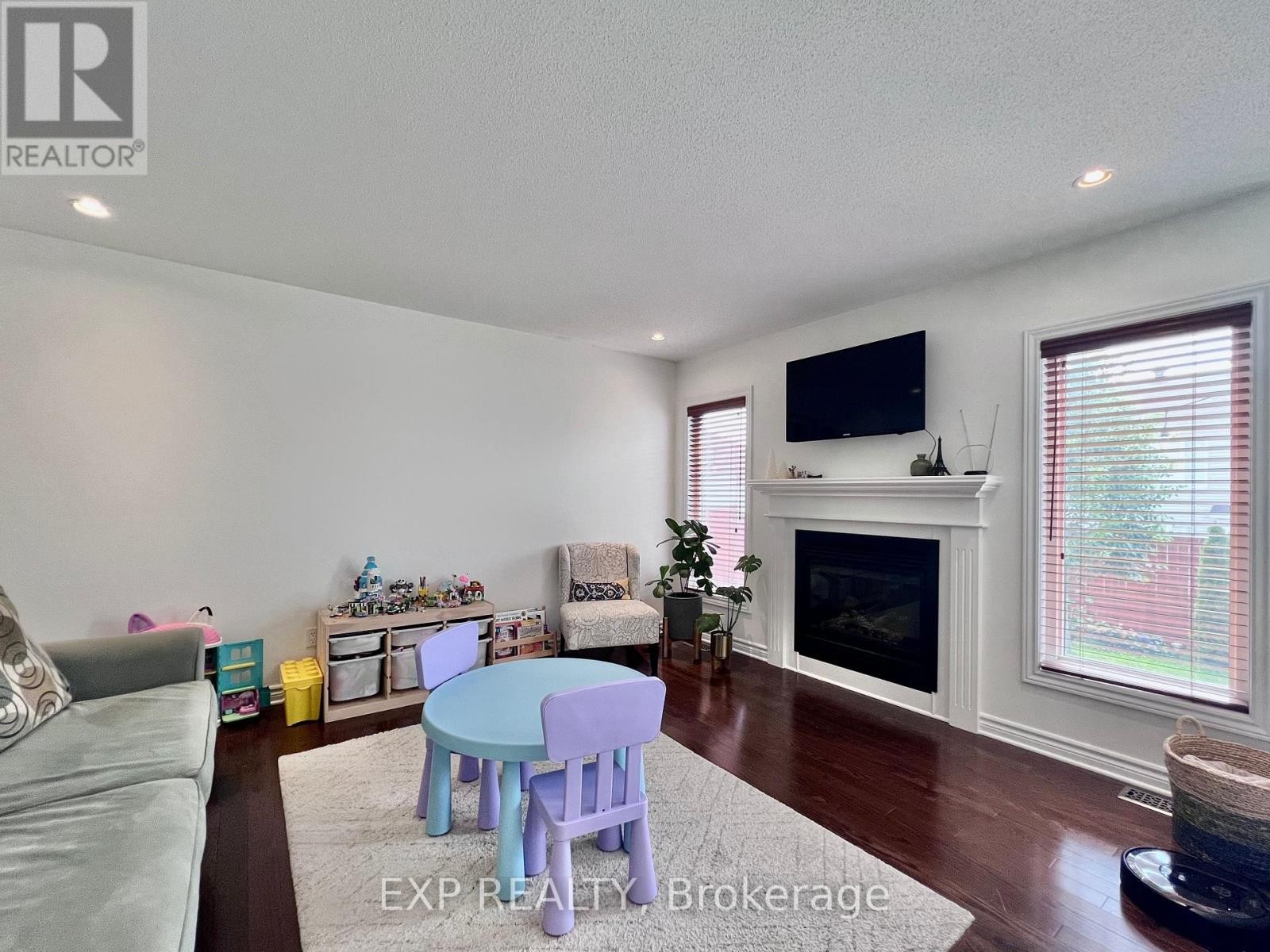 












700 BEATRICE DRIVE

,
Ottawa,




Ontario
K2J0H2

