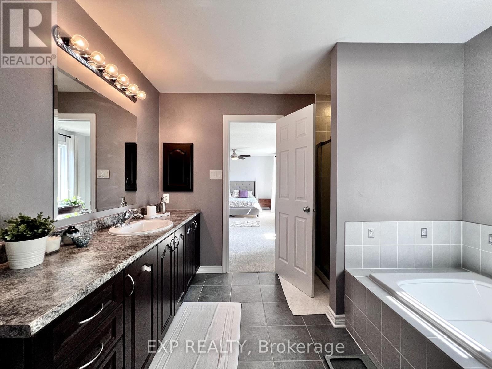 












700 BEATRICE DRIVE

,
Ottawa,




Ontario
K2J0H2

