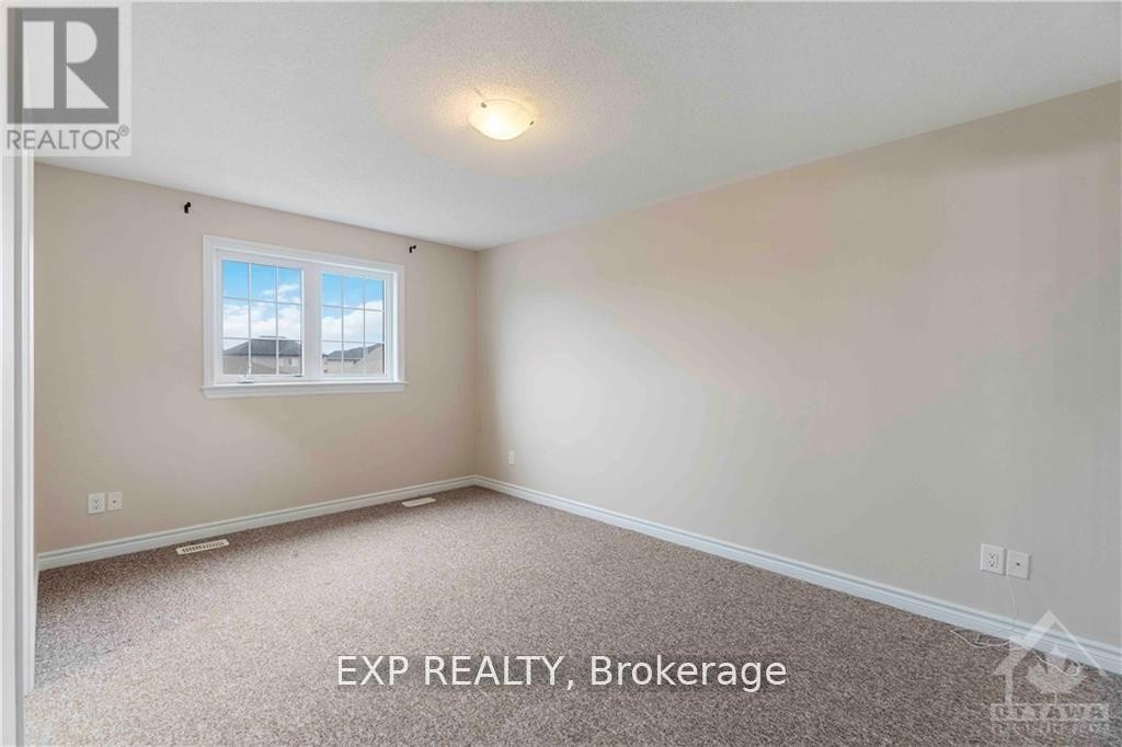 












36 BELLWOOD DRIVE

,
Arnprior,




Ontario
K7S0H3

