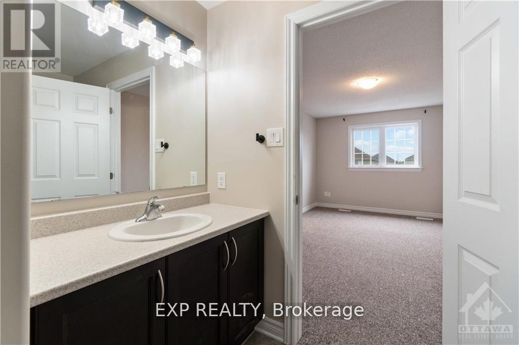 












36 BELLWOOD DRIVE

,
Arnprior,




Ontario
K7S0H3


