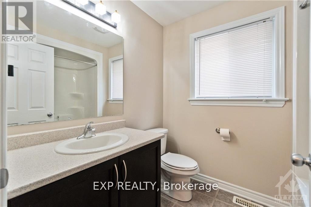 












36 BELLWOOD DRIVE

,
Arnprior,




Ontario
K7S0H3

