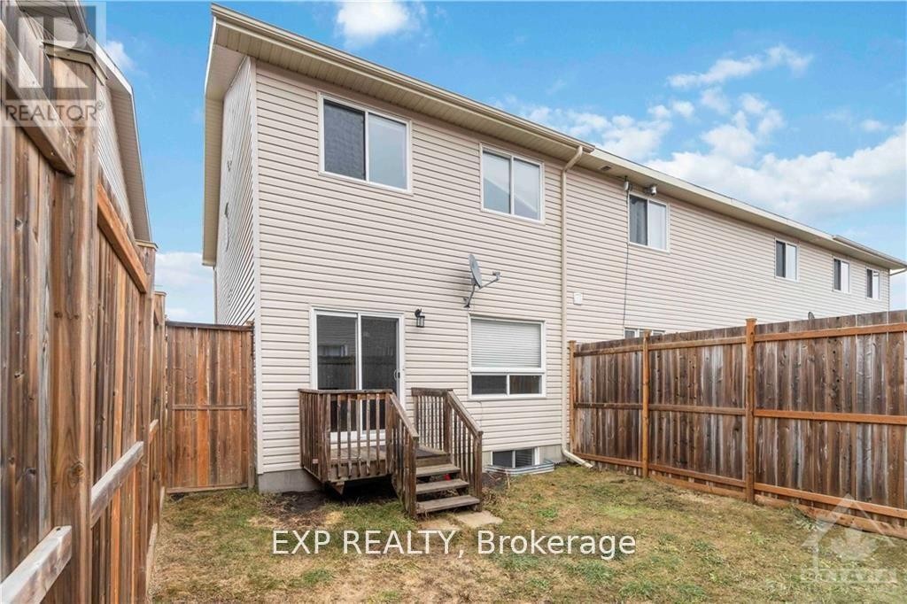 












36 BELLWOOD DRIVE

,
Arnprior,




Ontario
K7S0H3


