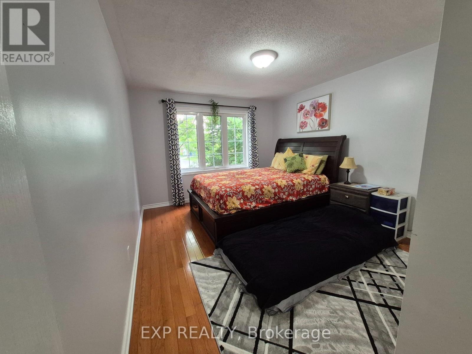 












192 WINDHURST DRIVE

,
Ottawa,




Ontario
K2G6J4

