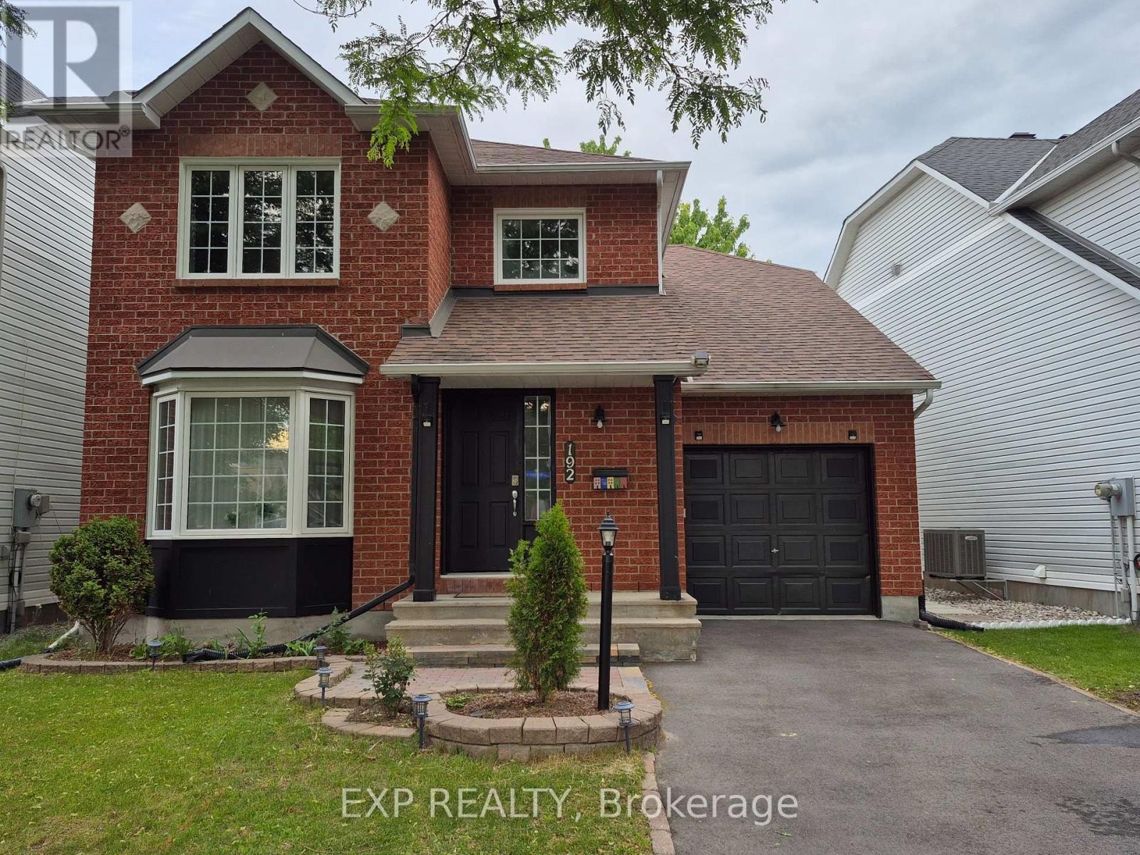 












192 WINDHURST DRIVE

,
Ottawa,




Ontario
K2G6J4

