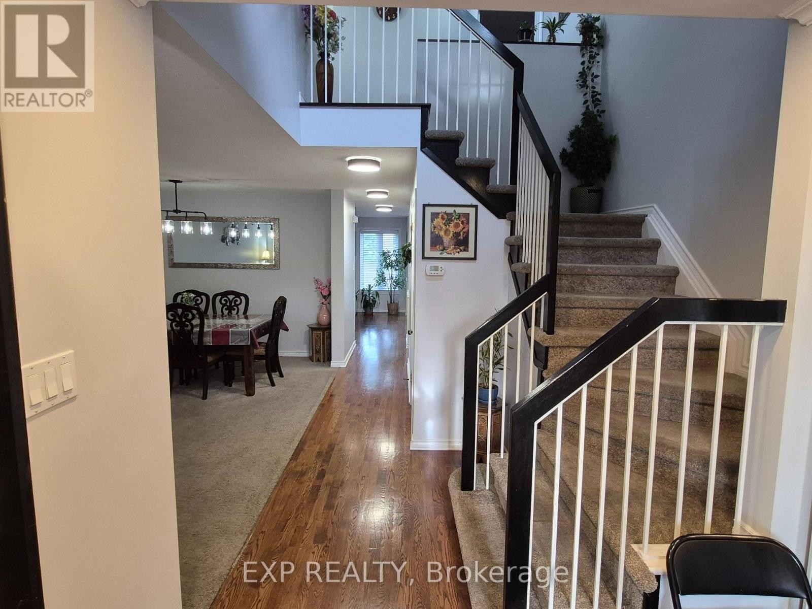 












192 WINDHURST DRIVE

,
Ottawa,




Ontario
K2G6J4

