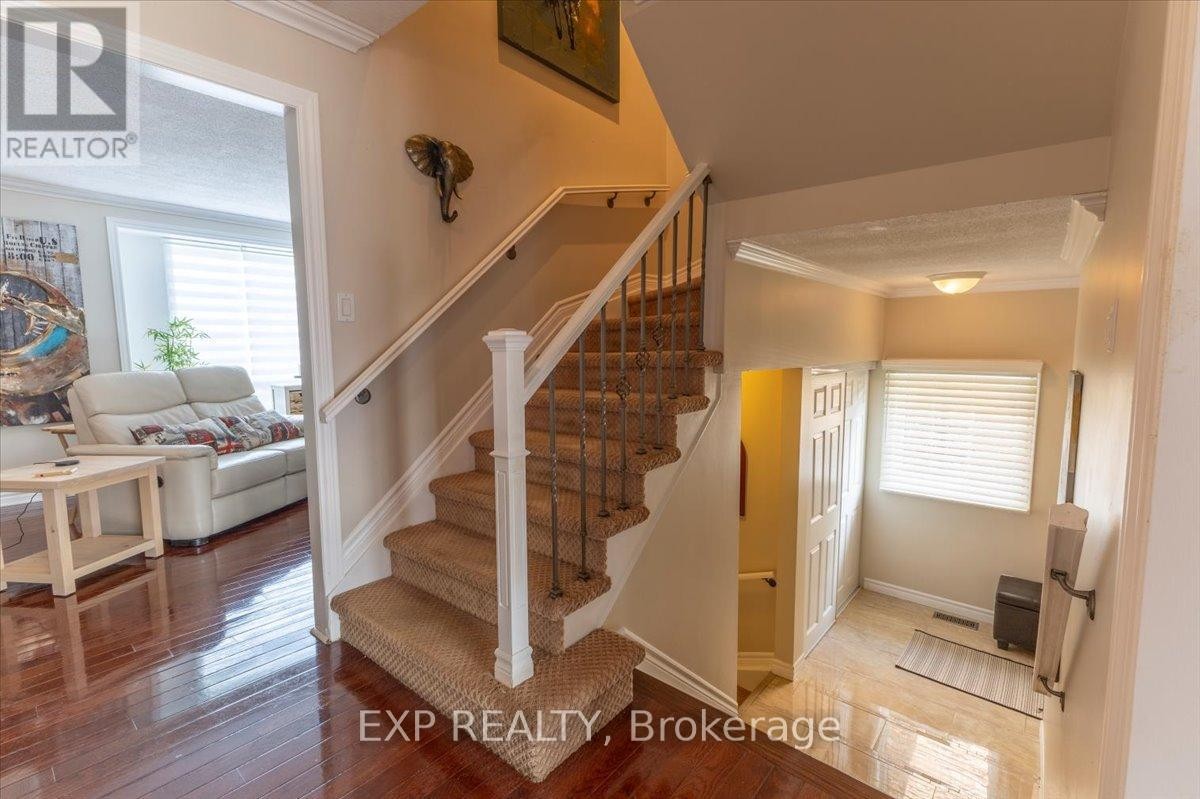 












3065 UPLANDS DRIVE

,
Ottawa,




Ontario
K1V9X7

