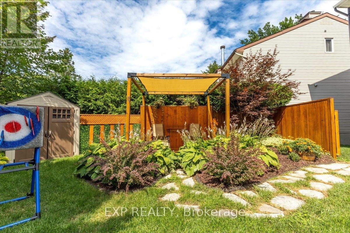 












3065 UPLANDS DRIVE

,
Ottawa,




Ontario
K1V9X7

