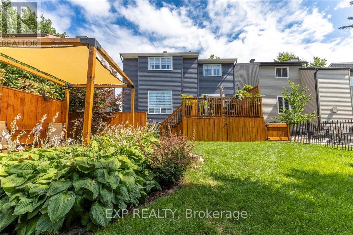 












3065 UPLANDS DRIVE

,
Ottawa,




Ontario
K1V9X7

