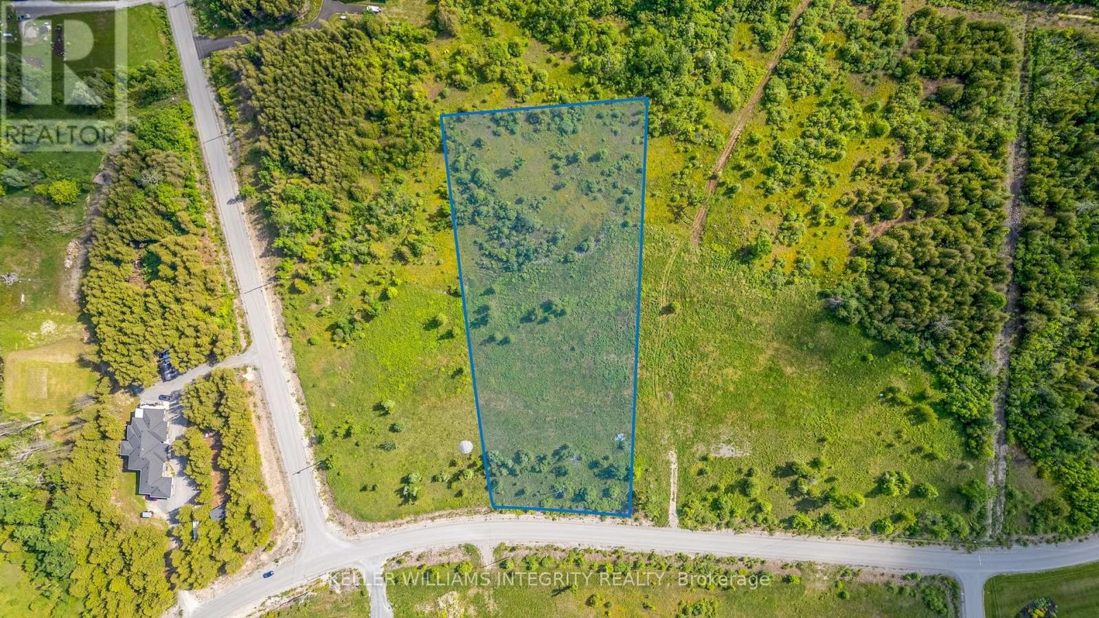 












7891 7891 IVESON DRIVE

,
Ottawa,







Ontario
K0A2P0

