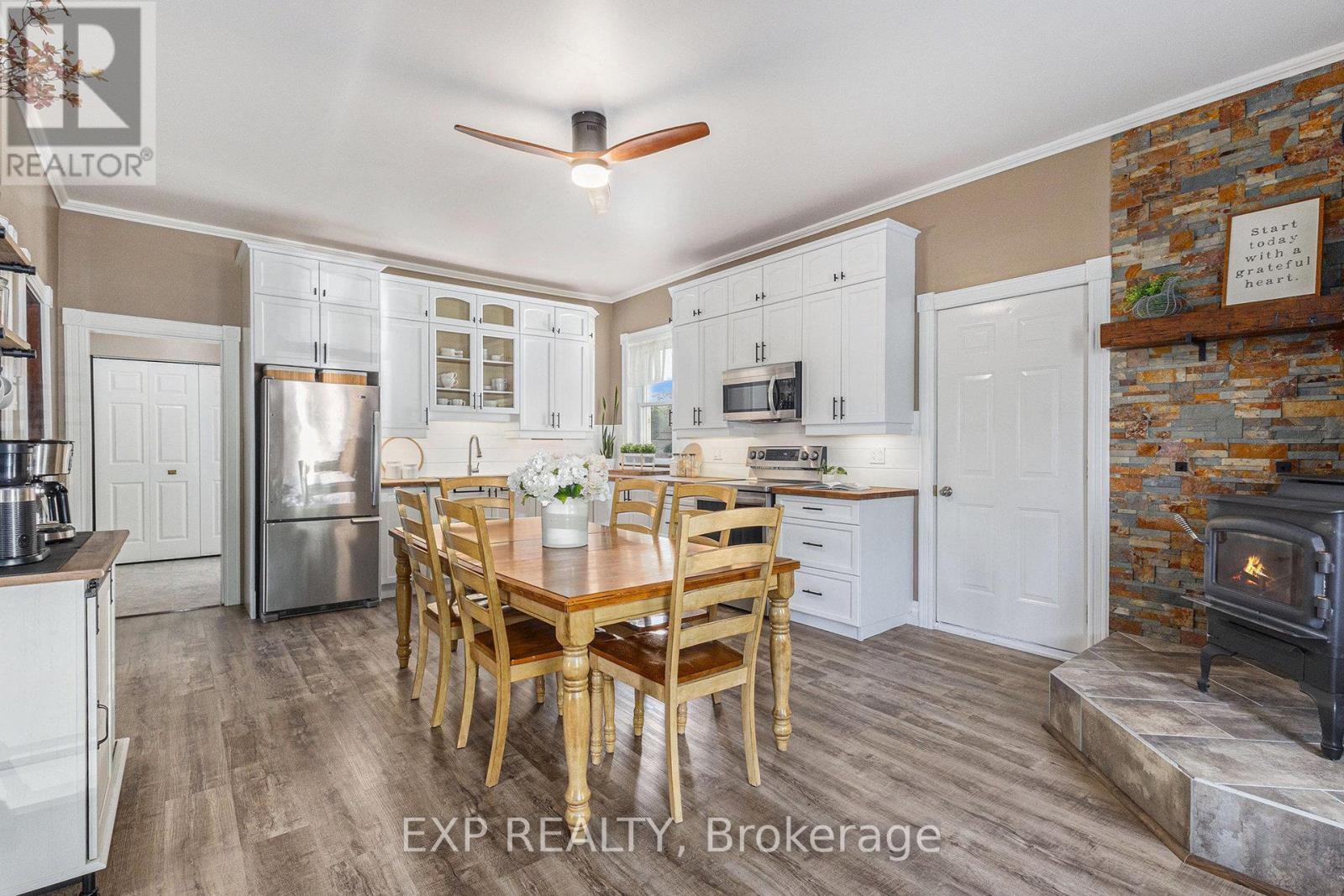 












12689 MAPLE RIDGE ROAD

,
North Dundas,




Ontario
K0C2K0

