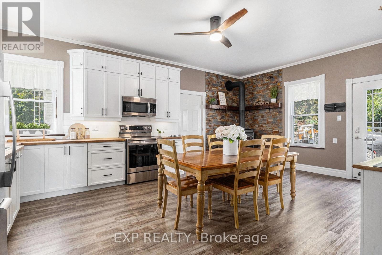 












12689 MAPLE RIDGE ROAD

,
North Dundas,




Ontario
K0C2K0

