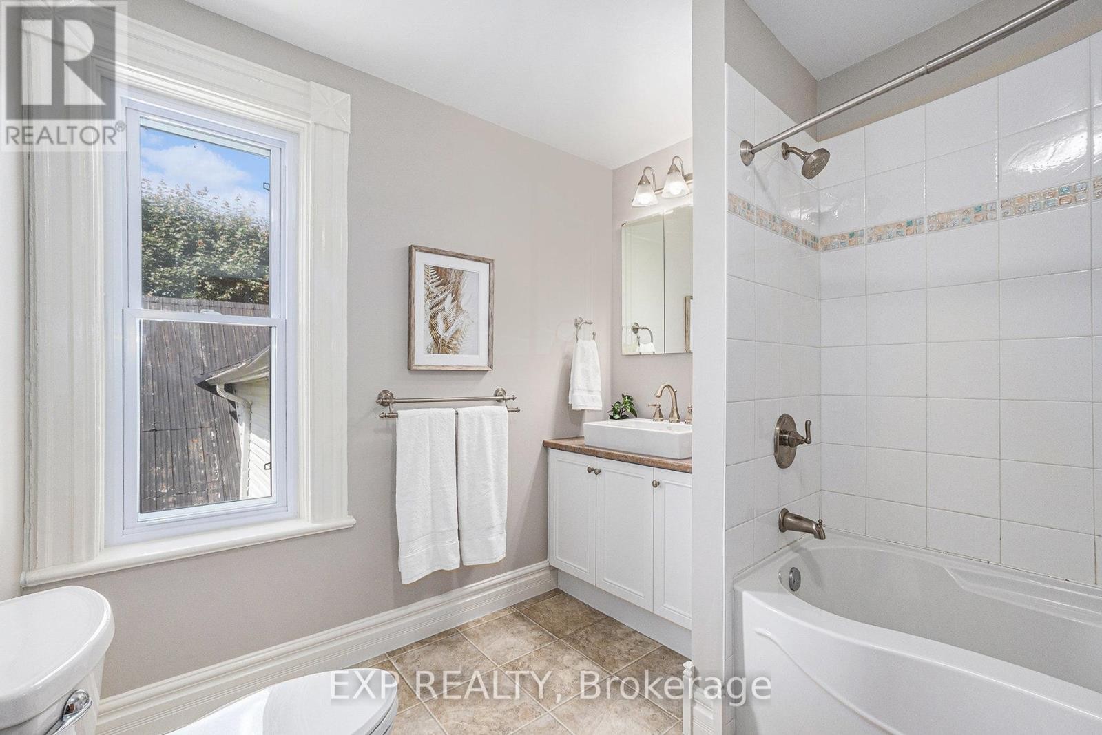 












12689 MAPLE RIDGE ROAD

,
North Dundas,




Ontario
K0C2K0


