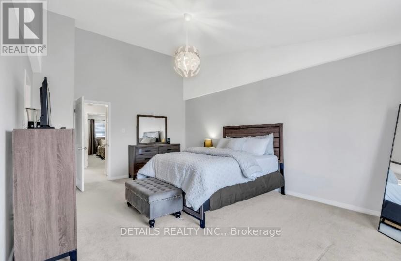 












303 BRIGITTA STREET

,
Ottawa,




Ontario
K2S0H8

