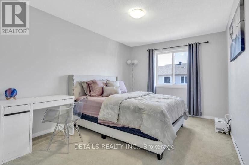 












303 BRIGITTA STREET

,
Ottawa,




Ontario
K2S0H8

