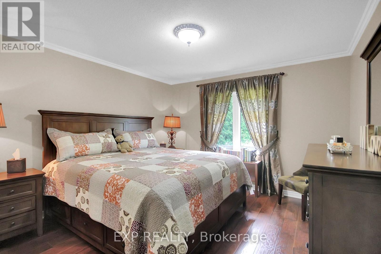 












1989 RIDEAU ROAD

,
Ottawa,




Ontario
K1X1E1

