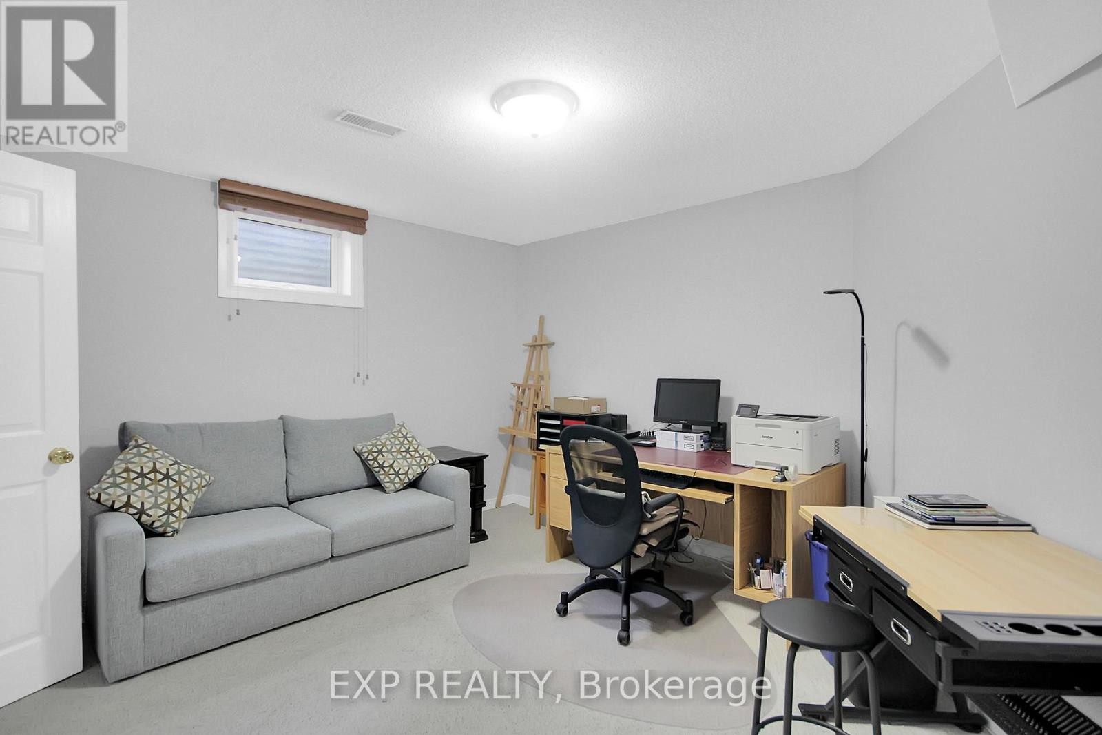












1989 RIDEAU ROAD

,
Ottawa,




Ontario
K1X1E1

