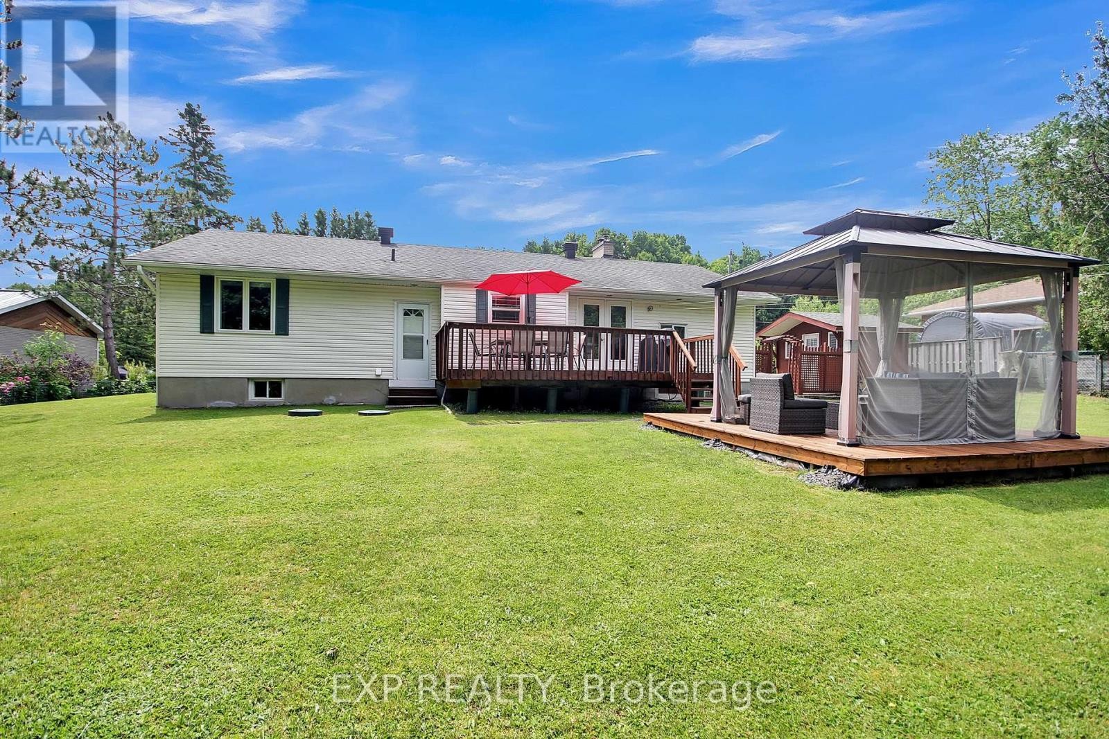 












1989 RIDEAU ROAD

,
Ottawa,




Ontario
K1X1E1

