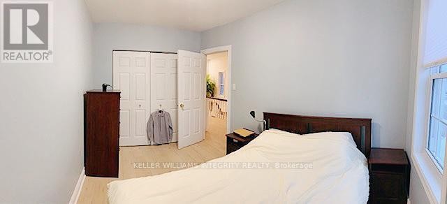 












UNIT A - 58 LEBRETON STREET N

,
Ottawa,




Ontario
K1R7H4

