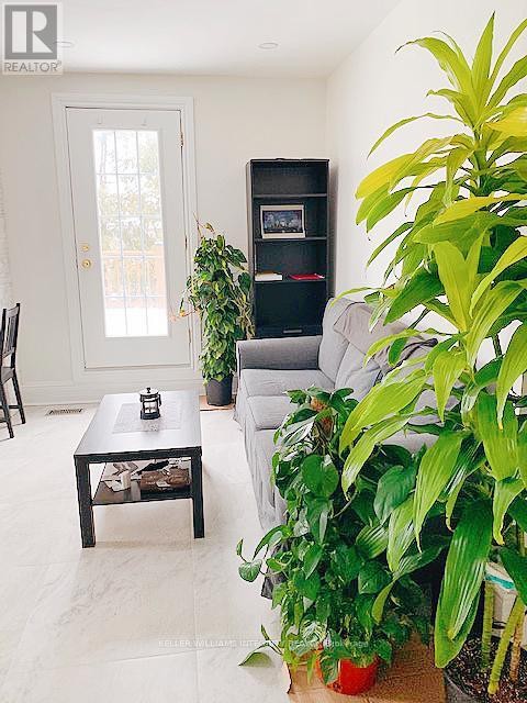 












UNIT A - 58 LEBRETON STREET N

,
Ottawa,




Ontario
K1R7H4

