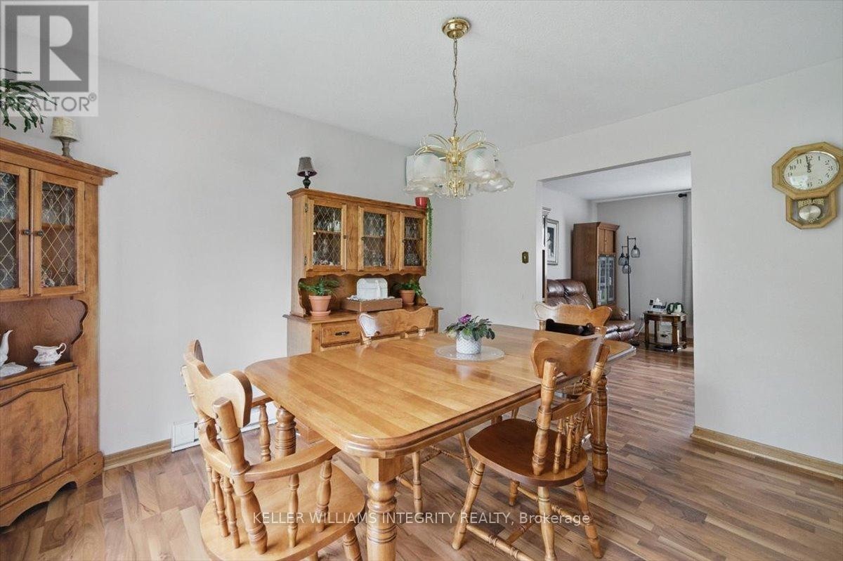 












1954 CATHERINE STREET

,
Clarence-Rockland,




Ontario
K4K1H6

