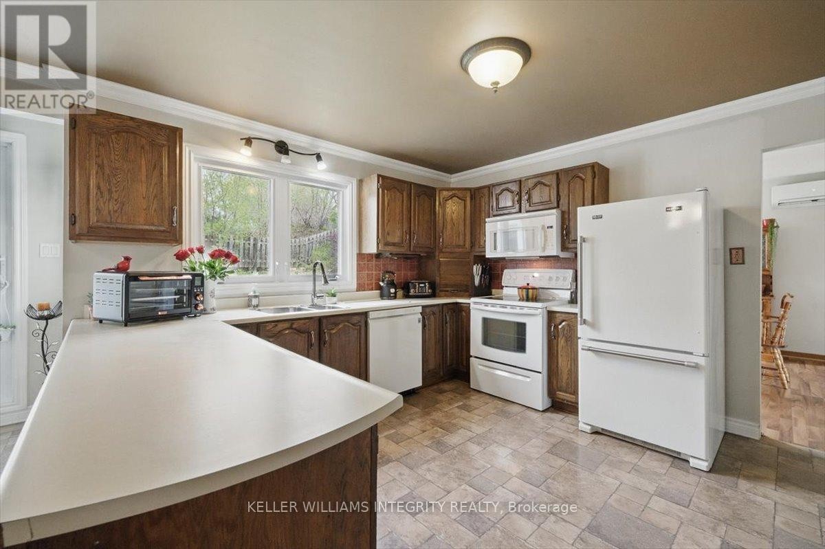 












1954 CATHERINE STREET

,
Clarence-Rockland,




Ontario
K4K1H6

